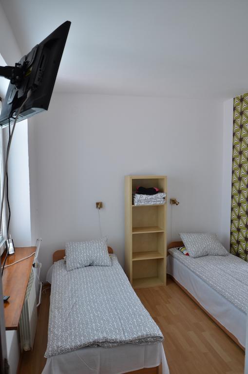Apartament Tolek Warszawa Zewnętrze zdjęcie